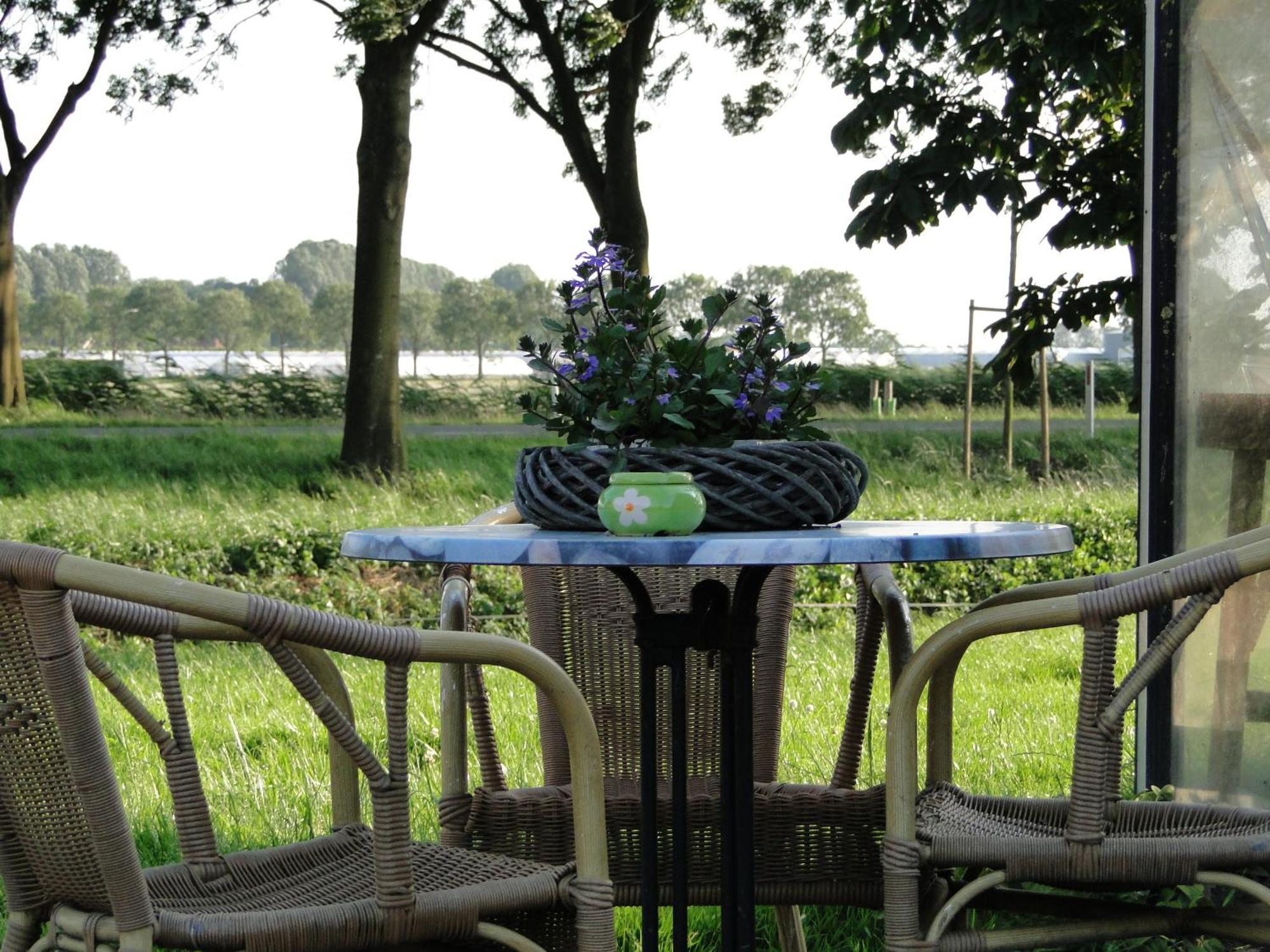 Boerderij De Spijken Bed & Breakfast Ammerzoden Ngoại thất bức ảnh